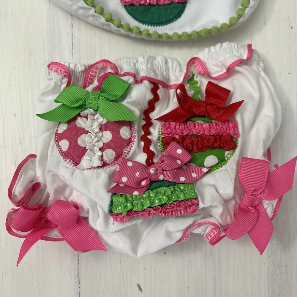 Christmas Set 0-6 Mo Baby Girl Green/Pink/White Bib‎ Bloomers B137